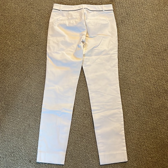 Banana republic white pants with black trim - Picture 3 of 7
